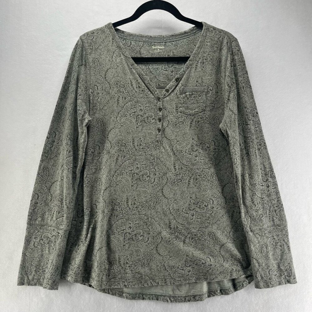 Ruff Hewn Top Womens Size M Floral Paisley Henley V-Neck Long Sleeve Cotton Gray